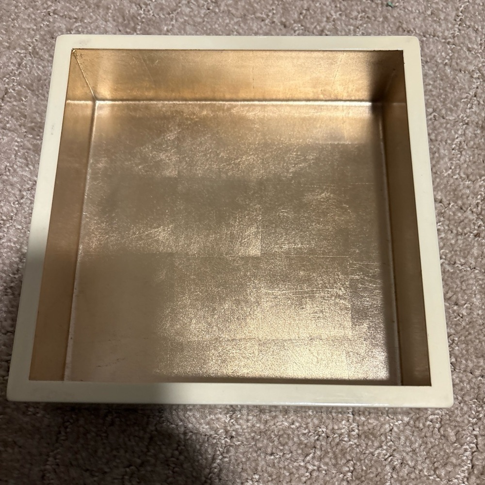 Caspari Lacquer Luncheon Napkin Holder in Ivory & Gold, 7x7” Interior